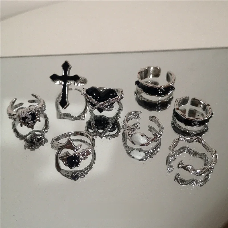 Punk Harajuku Goth Thorns Black Silver Color Irregular Heart Cross Open Ring For Women Men Lover