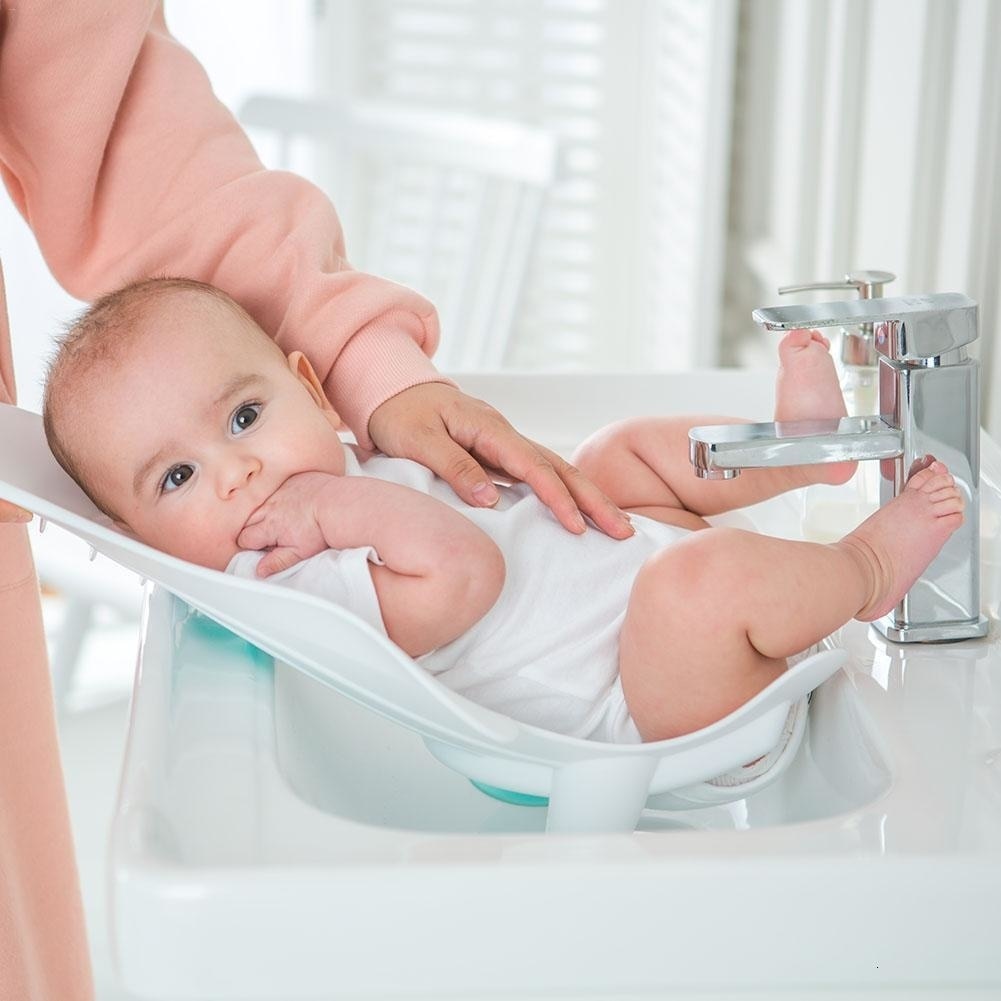 New Infant Baby Washing Ass Artifact Portable Baby Washing Fart Basin Newborn Washing PP Tub Supplies Baby Bathtub Baby Care