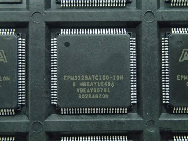 10PCS/LOT EPM3128ATC100-10N EPM3128ATC100 TQFP100