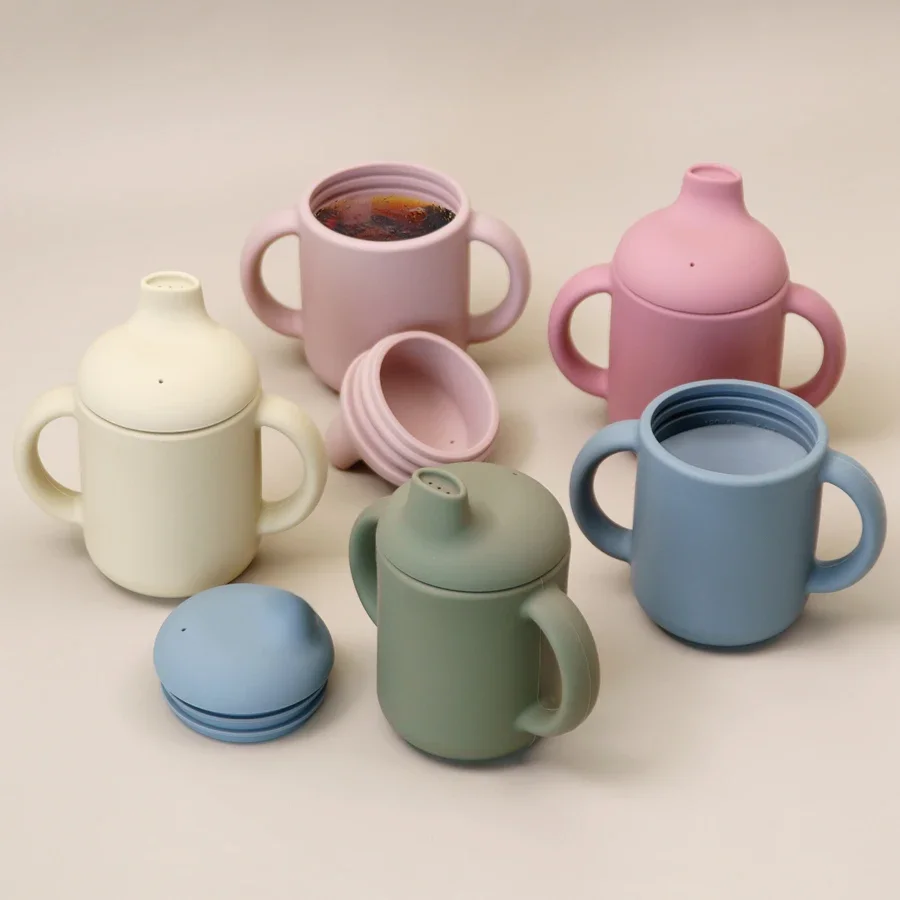 Portable Baby Feeding Drinkware Cup Newborn Learning Hand Shank Bottles Silicone Tableware Toddler