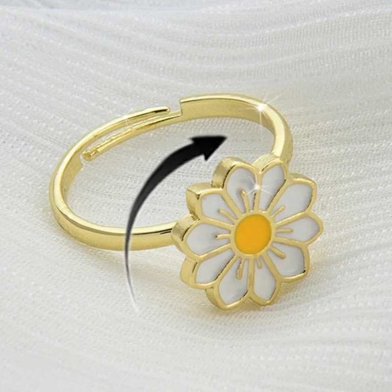 Funny Rotatable Daisy Flower Anxiety Ring New Creative Relax Stress Mood Rings For Women Men Girls