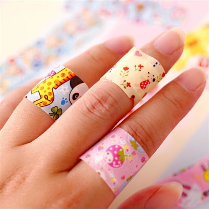 100pcs/lot Cute Cartoon Patterned Children Waterproof Adhesive Bandages Band-aids Emergency Hemostatic Stickers for Baby Healthy