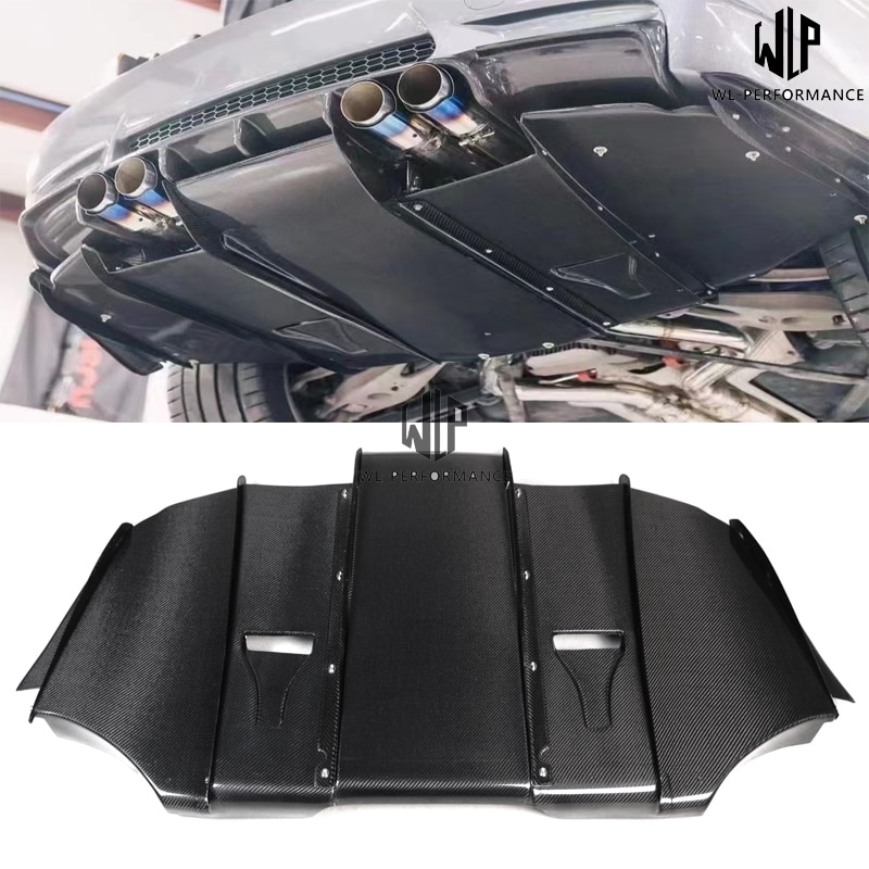 Carbon fiber lower guard plate for BMW 3 series E92 M3 V model from 2006 to 2010