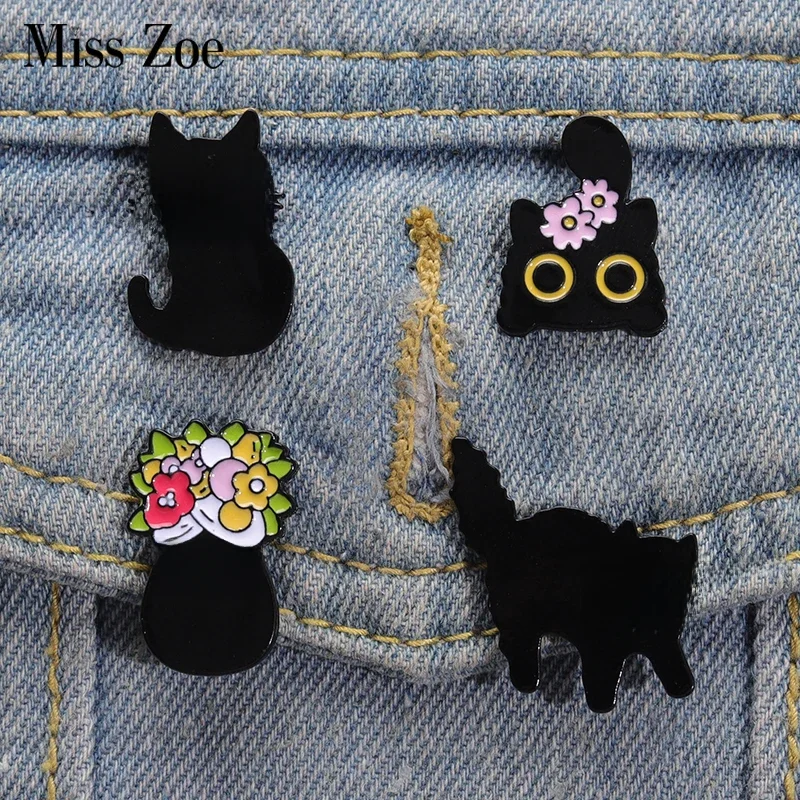 Black Cats Enamel Pins Custom Big Eyes Kitten Brooches Lapel Badges Floral Animal Cartoon Funny