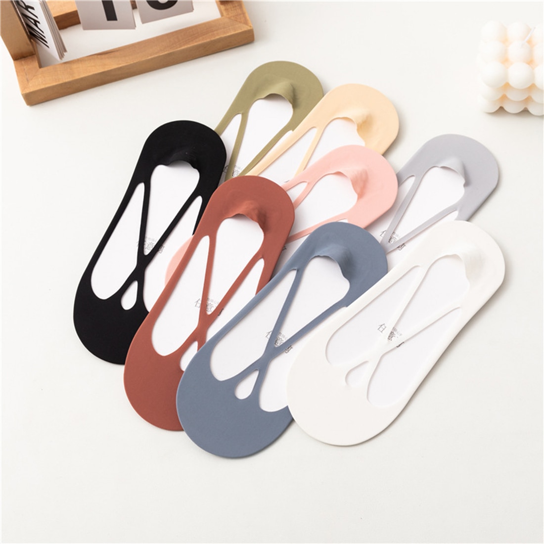 1Pair Socks For Women Cotton Non-Slip Summer Invisible No Show Low Cut Short Thin Breathable Shoes Colored Short Socks