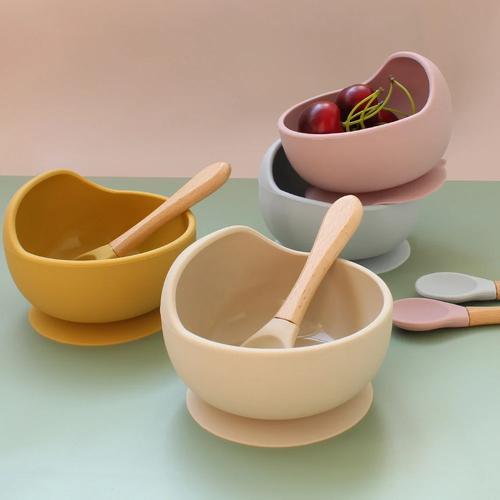 Silicone Baby Feeding Bowl Tableware for Kids Waterproof Suction Bowl With Spoon Children Dishes