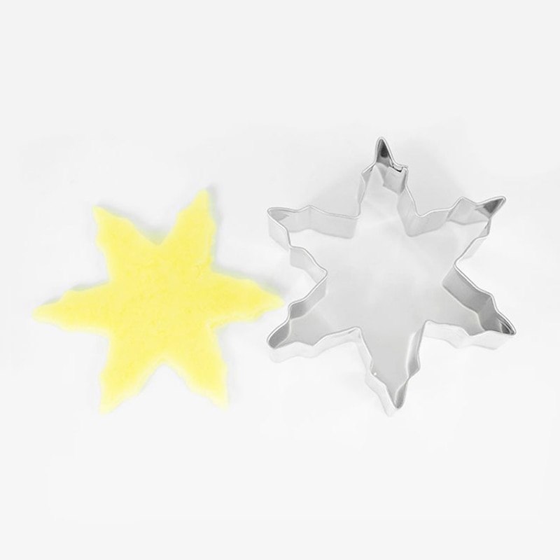 1pcs Christmas Snowflake Pastry Shop Cookie Cutter patisserie Biscuit Mould