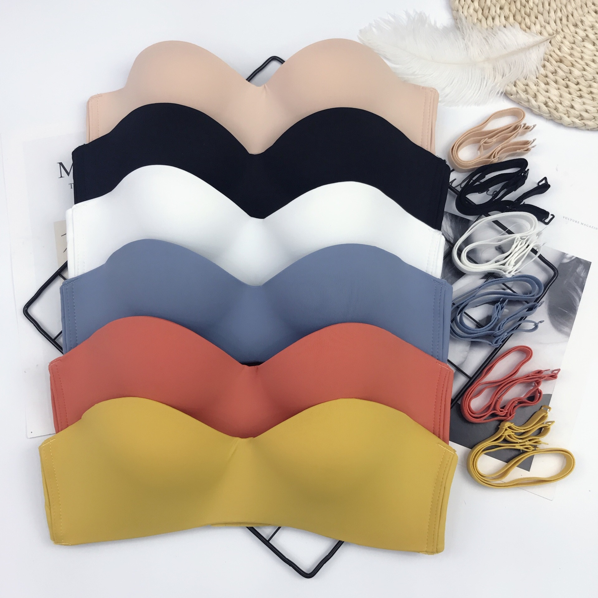 Hot Selling Strapless Bra Women Gathered Breast Wrapping Underwear Bra Removable Shoulder Strap Lingerie Sexy Seamless Crop Tops