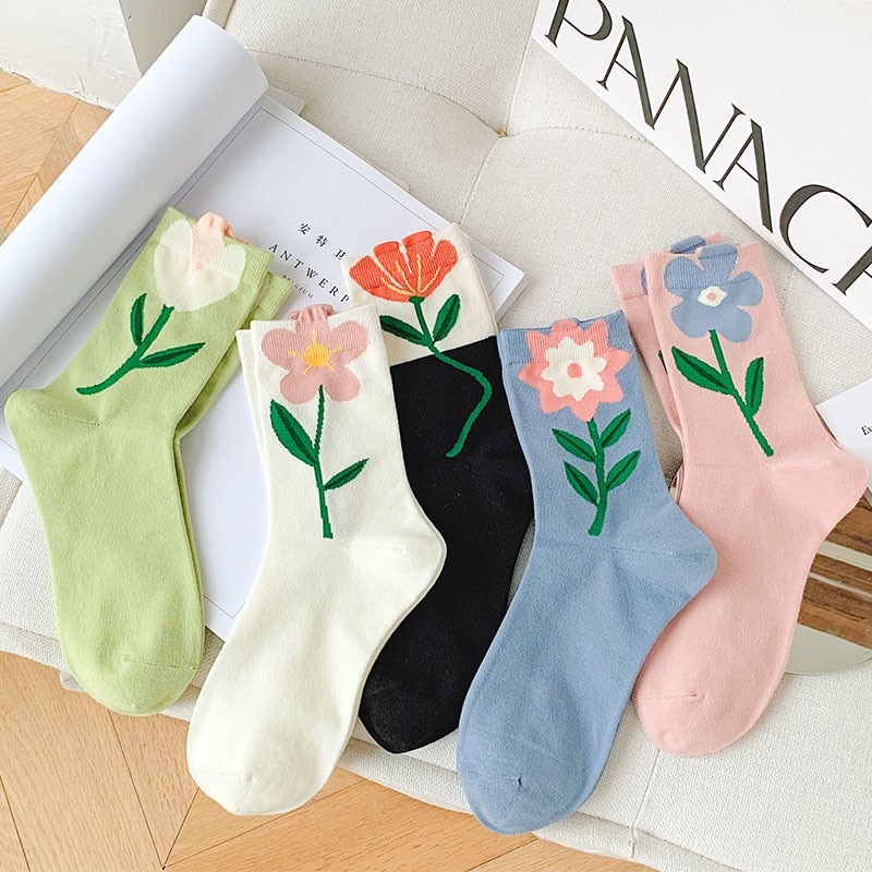 Socks Women's Fashion Stunning Stereoscopic Flower Cotton Socks Creative Versatile Noble Princess Style In Tube Socks A113