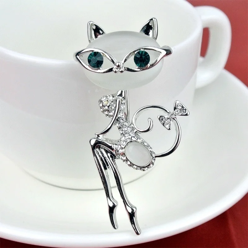 Opal Super Cute Kitten Cat Eye Stone Brooch Crystal Collar Creativity Dress Fashionable Style Sexy