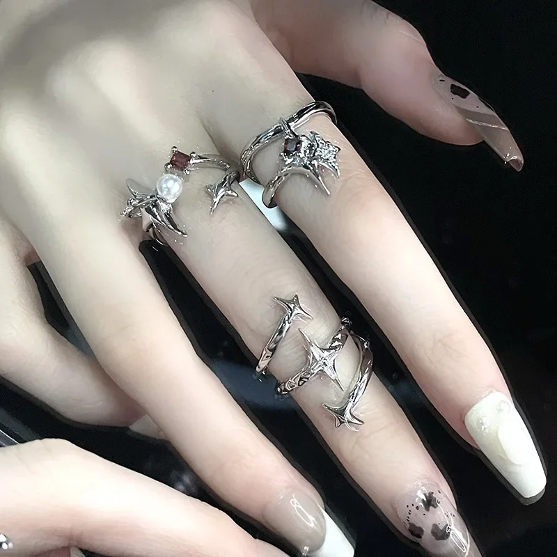 3Pcs/Set Irregular Zircon Star Opal Rings Y2K Star Fox Tail Crystal Stone Ring Gothic Red Spider