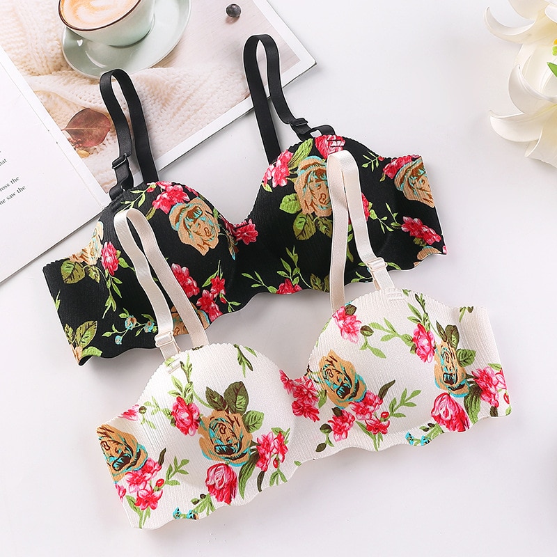 French Simple British Ice Silk Bra One Piece Thick Cup Girls Gathering No Steel Rings Women's Underwear brasieres para muje
