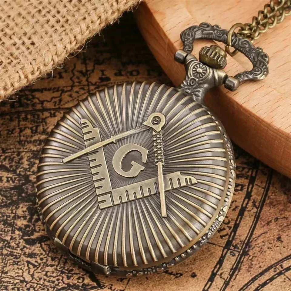 Bronze Co-Masonic Theme Alloy Quartz Pocket Watch Pendant Necklace with Co-Masonic Theme/Necklace