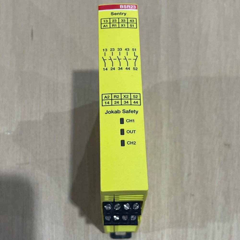 New for ABB BSR23 2TLA010041R0600 24V Safety Relay Module in Box