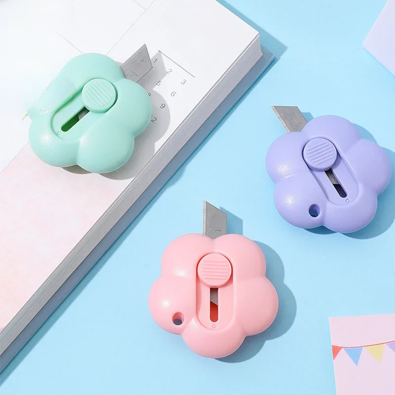 Fresh And Cute Mini Flower Art Knife Portable And Unwrapping Express Delivery Knife Student Office