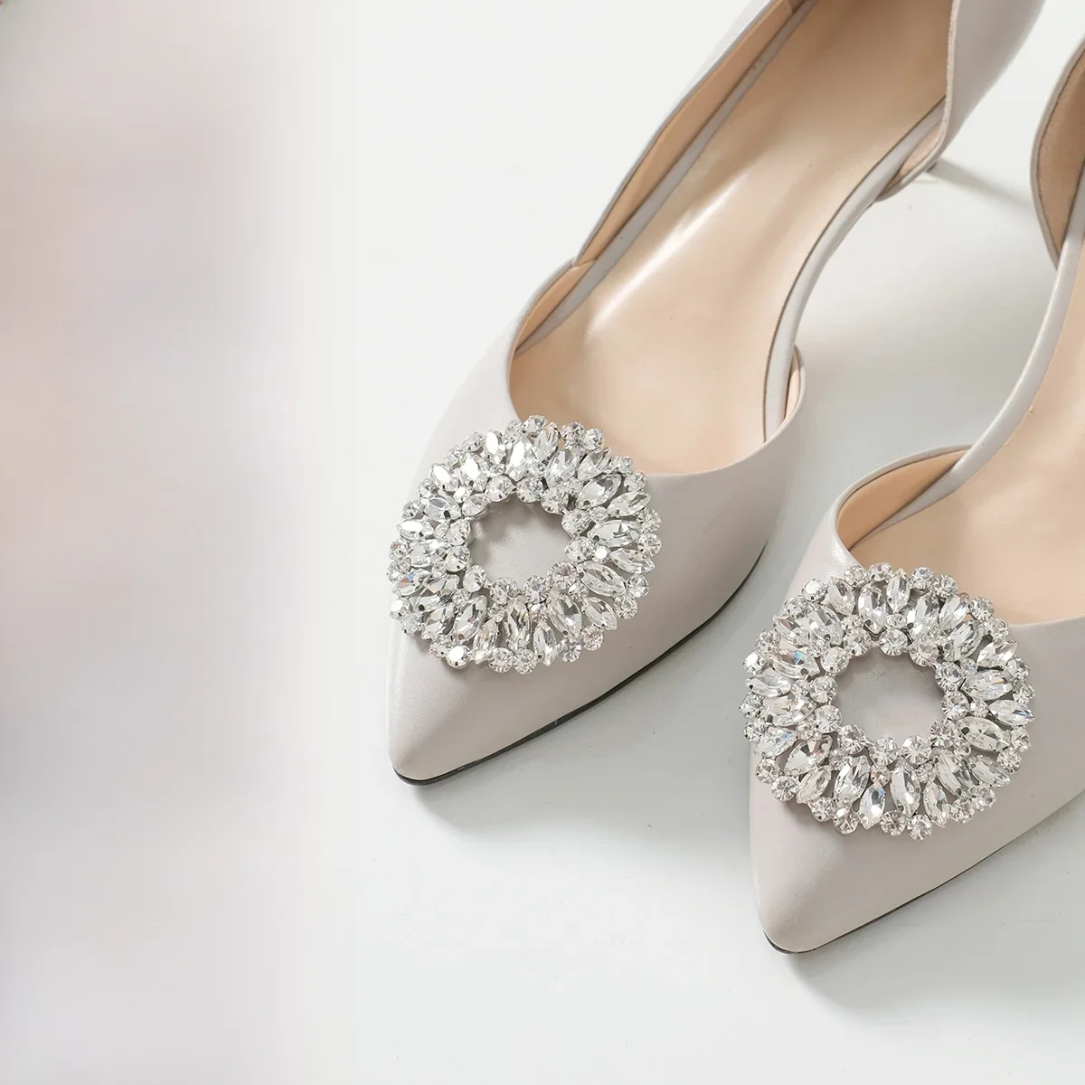 Lady Shoe Clips Wedding Bride Shoes Decoration Women High Heel Charms Jewelry Shoes Rhinestones