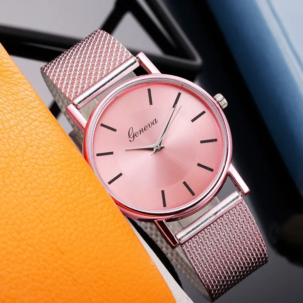 2023 Luxury Watch For Women Stylish Relogio Quartz Watch Woman's Red Blue Glass Distinguished
