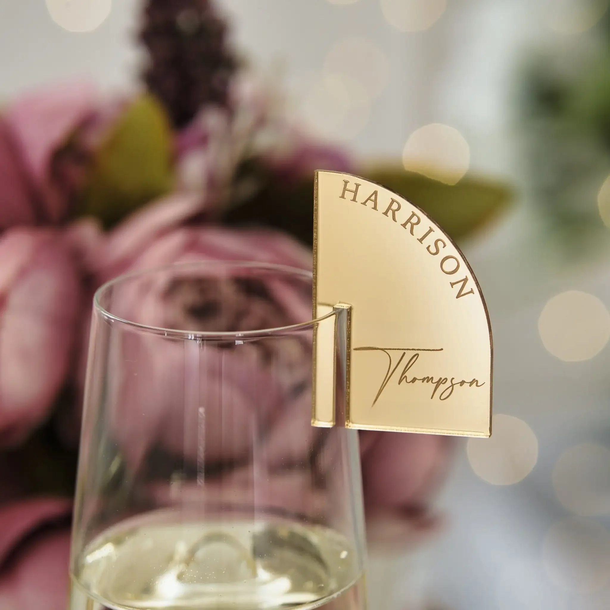 30X Wine Charm Wedding Table Decor Name Tags Cocktail Toppers Seating Card Wedding Place Name Card