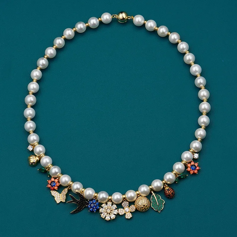 To Reins Vintage Mori Garden Necklace Women Butterfly Ladies Septum Female Clavicle Chain Luxury