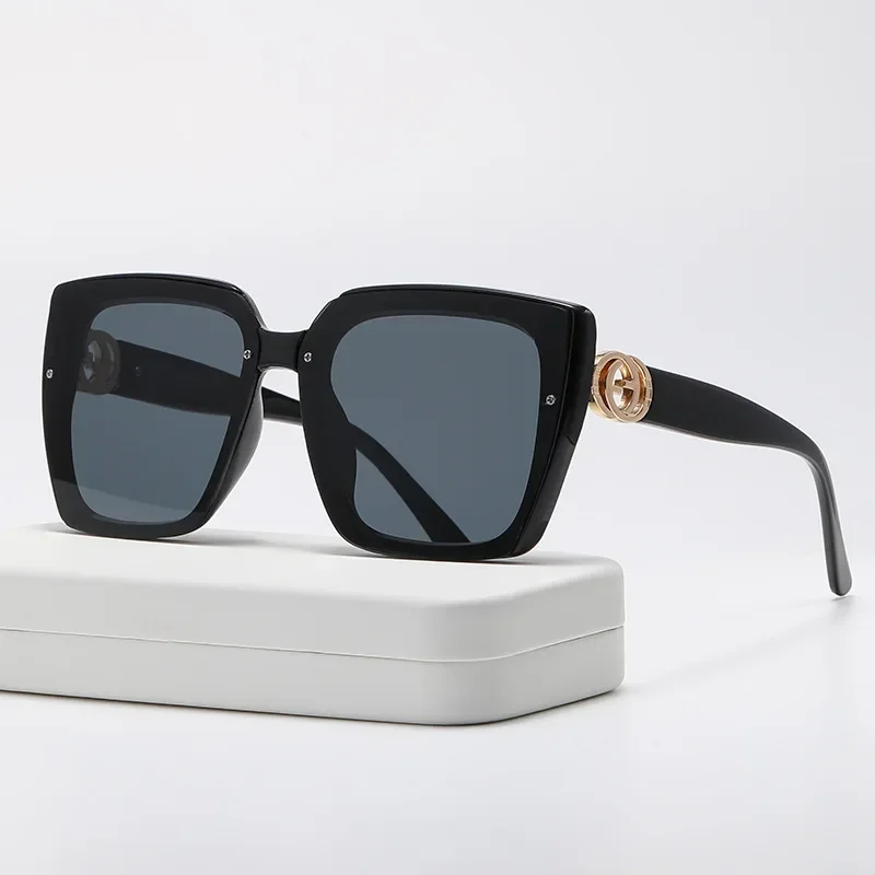 New Large Frame Square Sunglasses Women's Brand Designer Fashion Sun Glasses Women Outdoor Travel