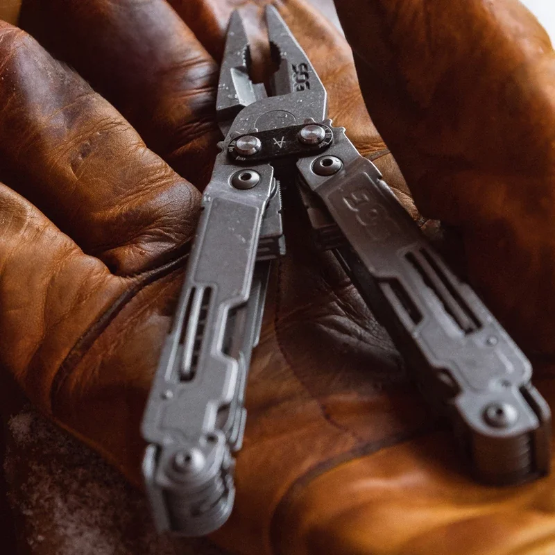SOG 21 in 1 PowerAccess Deluxe Multi-Tool Military Tactical Folding Multitool Pliers Outdoor