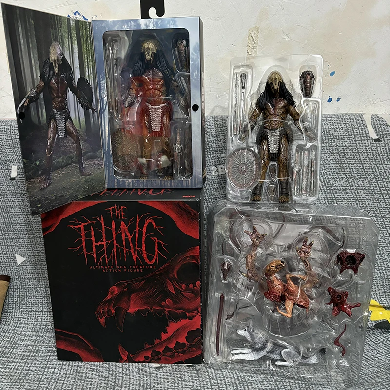 NECA Prey Ultimate Feral Predator 7inch Scale Action Figure The Thing Deluxe Ultimate Dog Creature