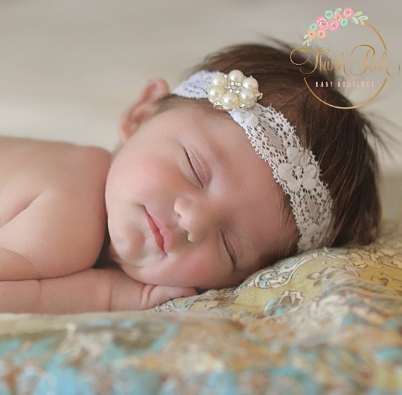 New Vintage Silver Pearl Button Matching Soft White Lace Headband for Baby Girls Princess Headwear Newborn Headband Photos