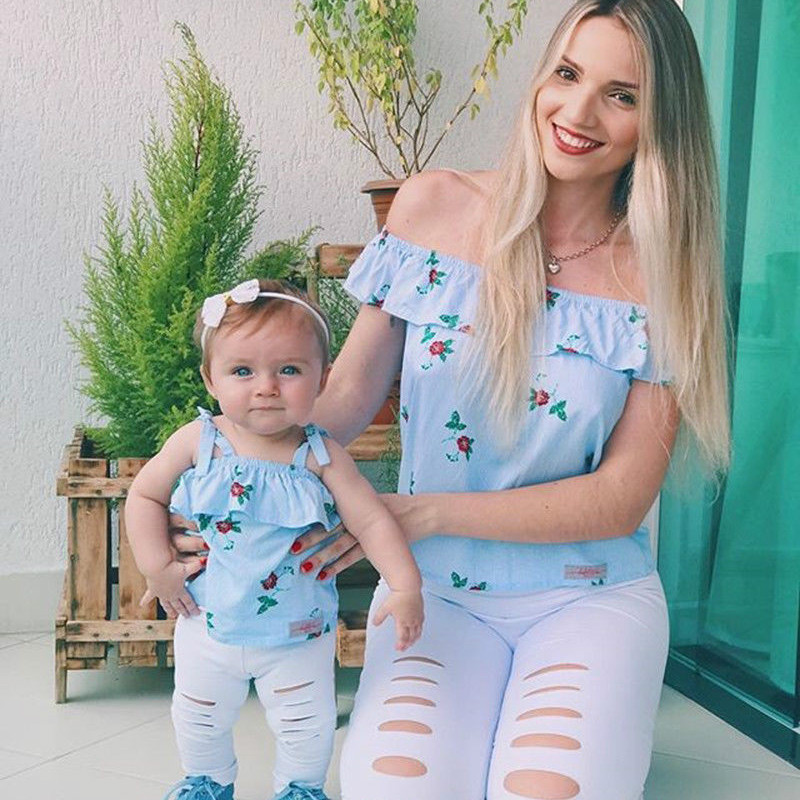 Mother and Daughter Family Match Clothes Off shoulder Striped Floral Tops+Hole Pant Legging 2PCS Clothing Set