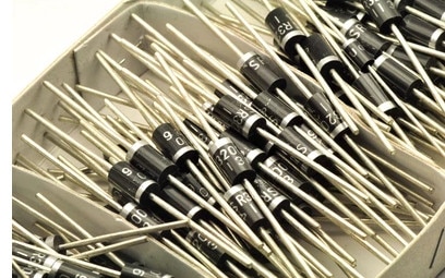 20PCS/LOT SR3200 SB3200 3A 200V Schottky Diode New original