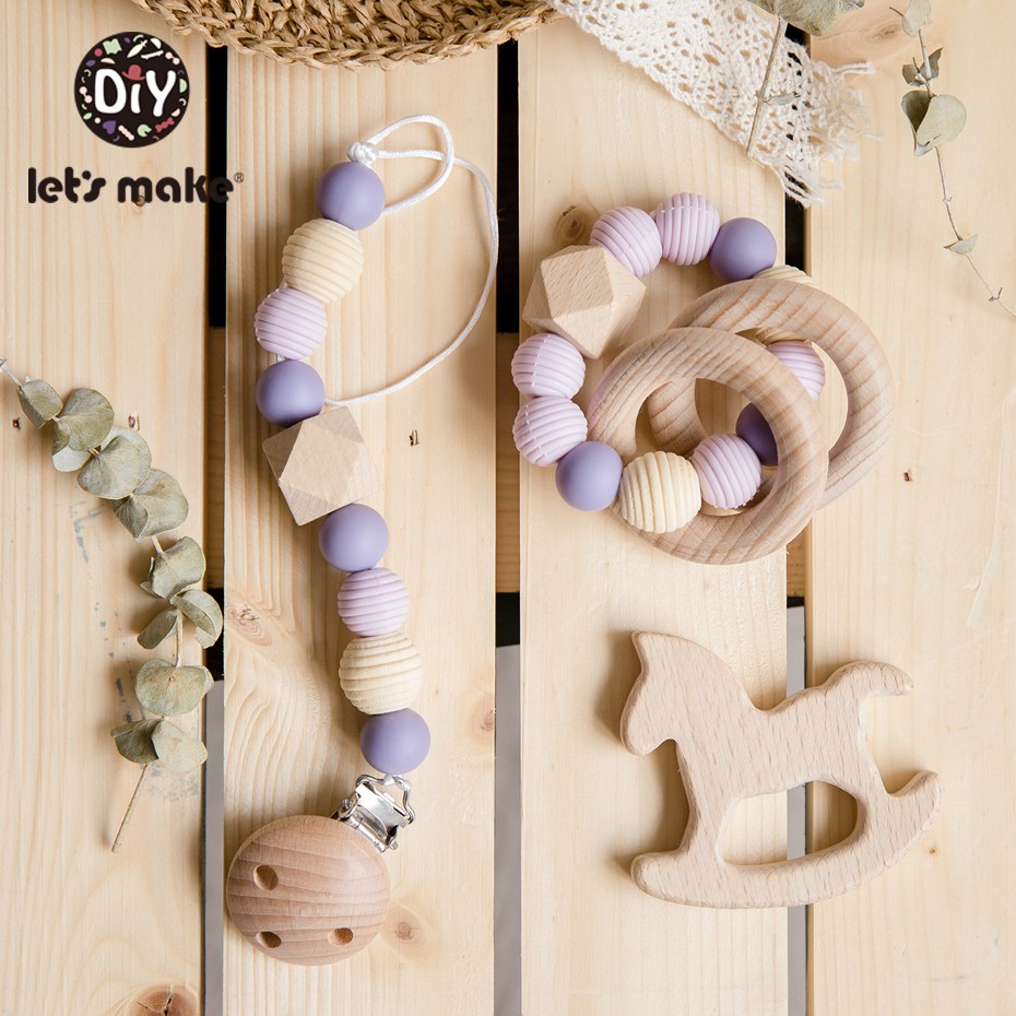 Let's Make 1pc Wooden Teether Cartoon Animal Shaped Natural Beech Wooden Pacifier Clip Holder Baby Mobile Accessories Rattl