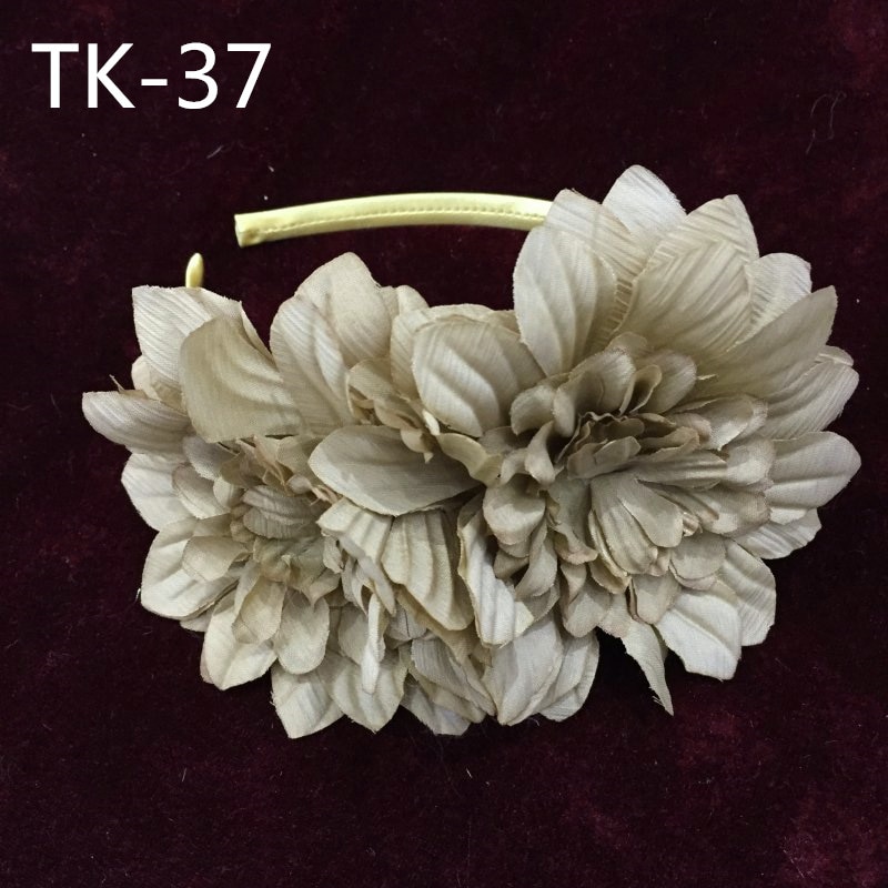 2020 new fashion Children birthday tiara holiday flowers